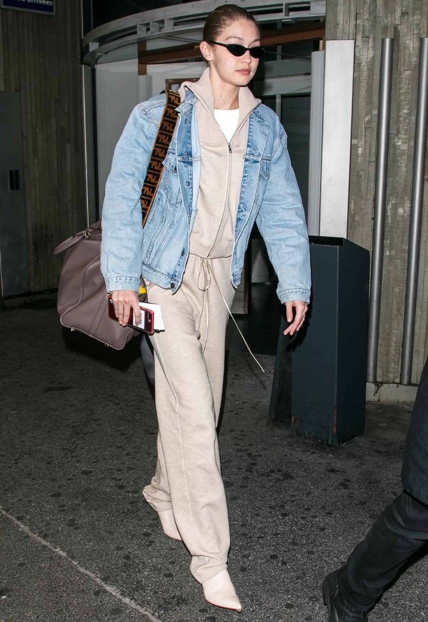 Ultimate Guide to Travel-proof Luxury Loungewear