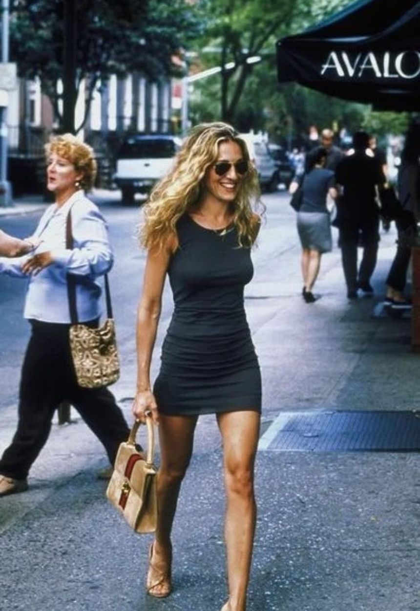 Carrie Bradshaw Style Guide