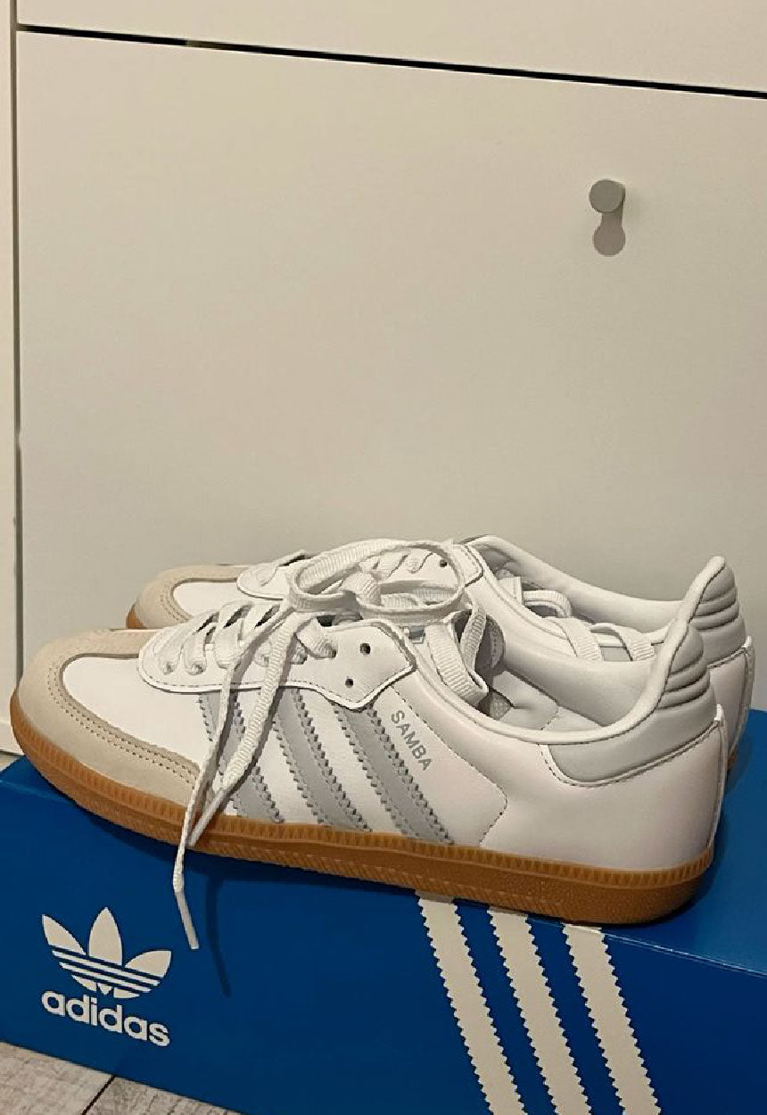 Adidas Samba Sneakers: A Timeless Classic in the World of Footwear
