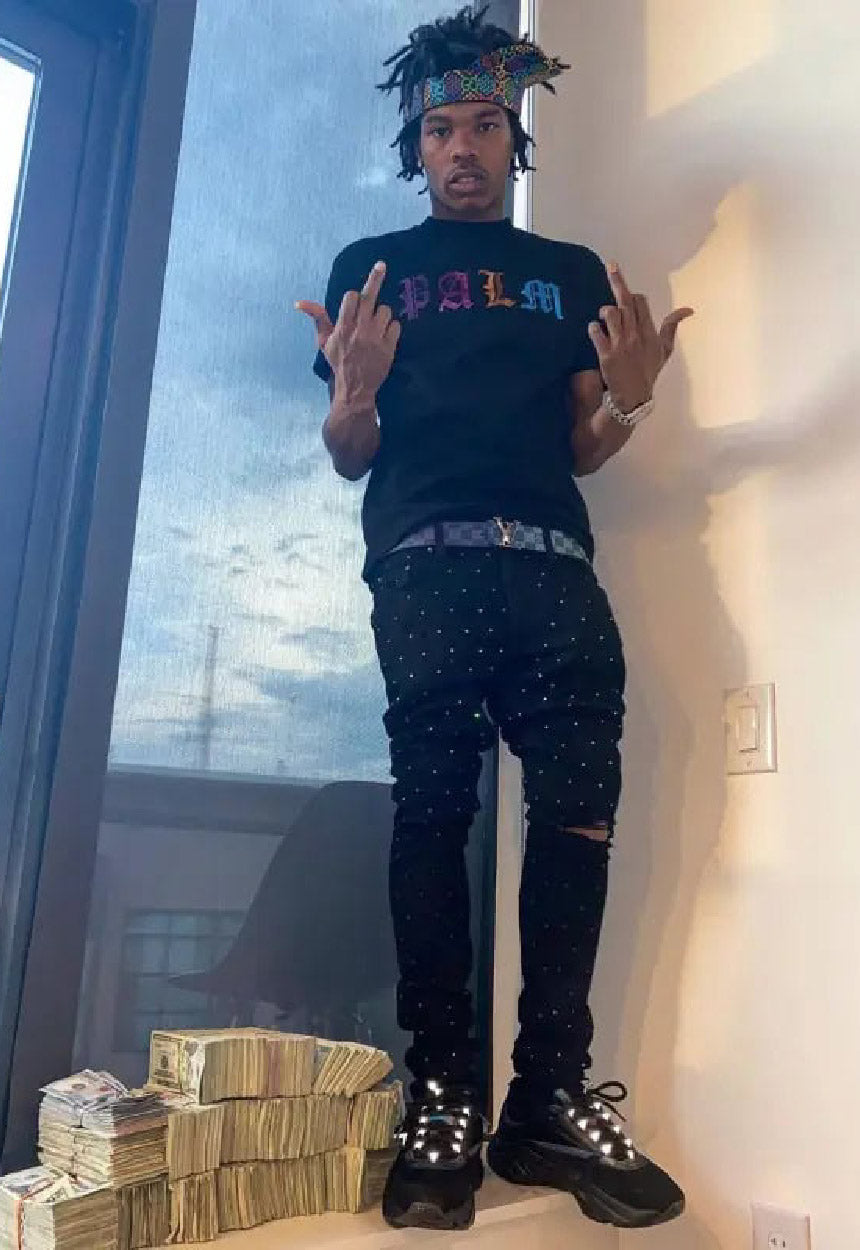 Streetwear Meets High Fashion: A Look at Palm Angels T-Shirts