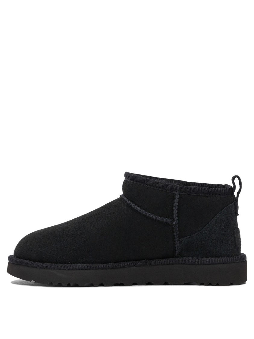 Ugg Low-Cut Ankle Boots With Rounded Toe