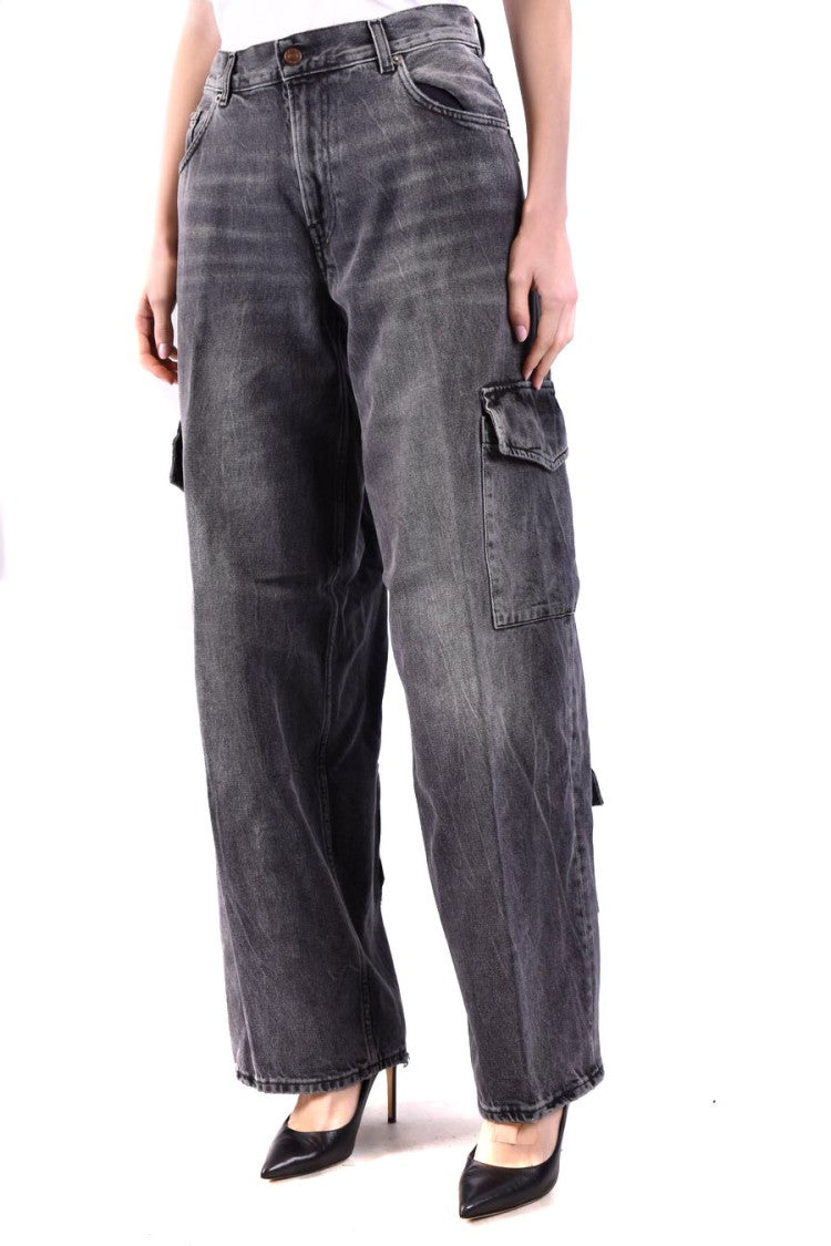 Haikure Cargo-Style Wide-Leg Jeans With Fit And Versatile Pockets