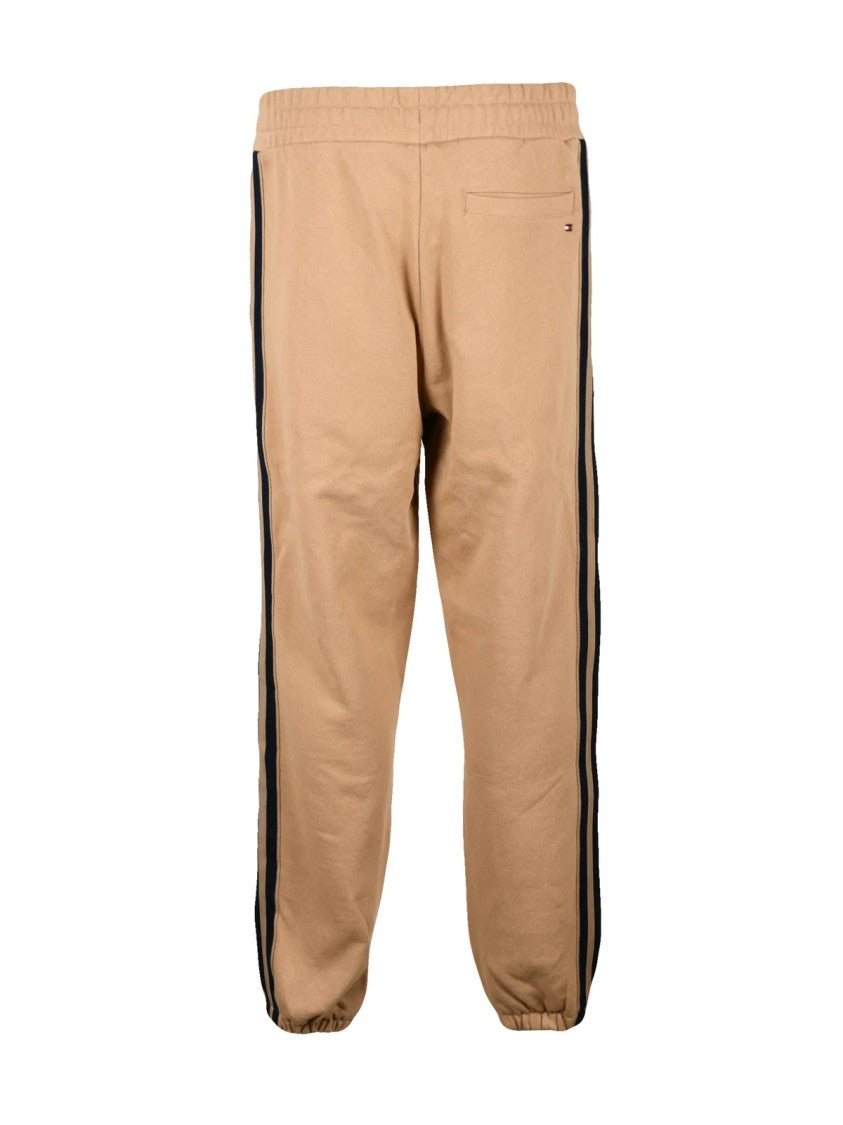 Tommy Hilfiger Relaxed Fit Tracksuit Bottoms With Contrast Stripe And Elastic Waistband