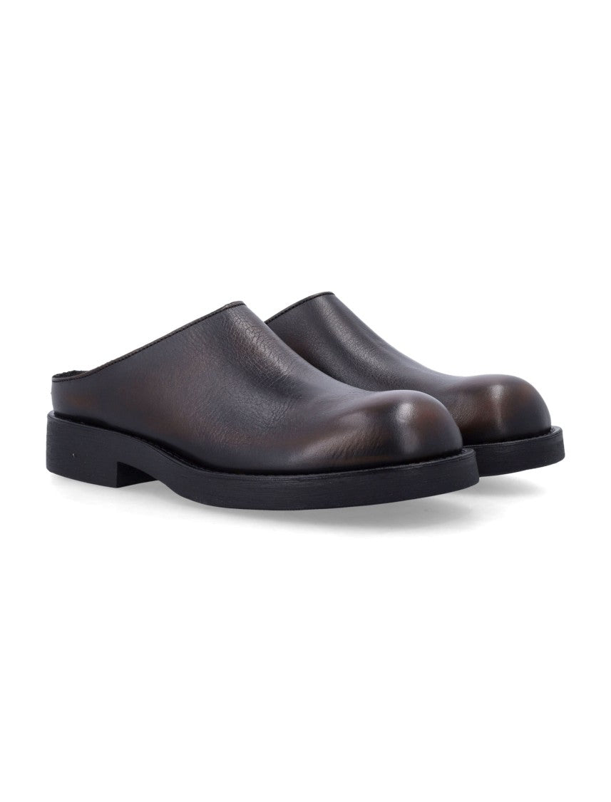 Mm6 By Maison Margiela Minimalist Slip-On Slippers With Rounded Toe And Matte Finish