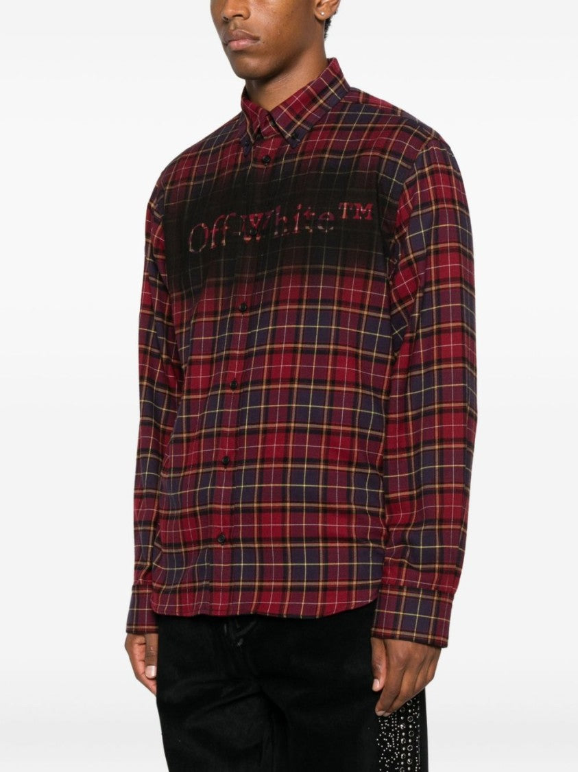 Off-White Plaid Pattern Button-Up Shirt