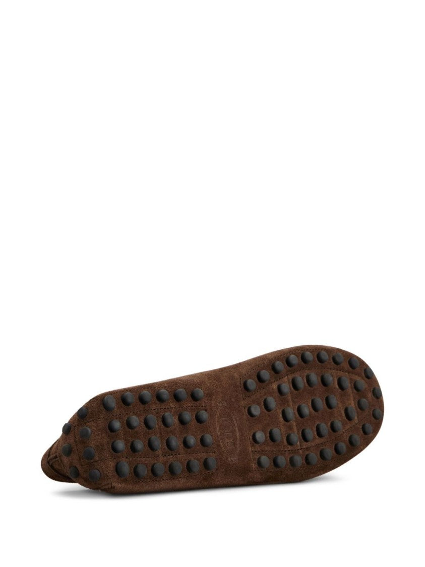 Tod's Chic Calf Leather Flat Shoes