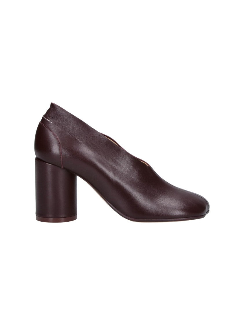 Mm6 By Maison Margiela Scalloped Edge Rounded Toe Mid-Block Heel Pumps