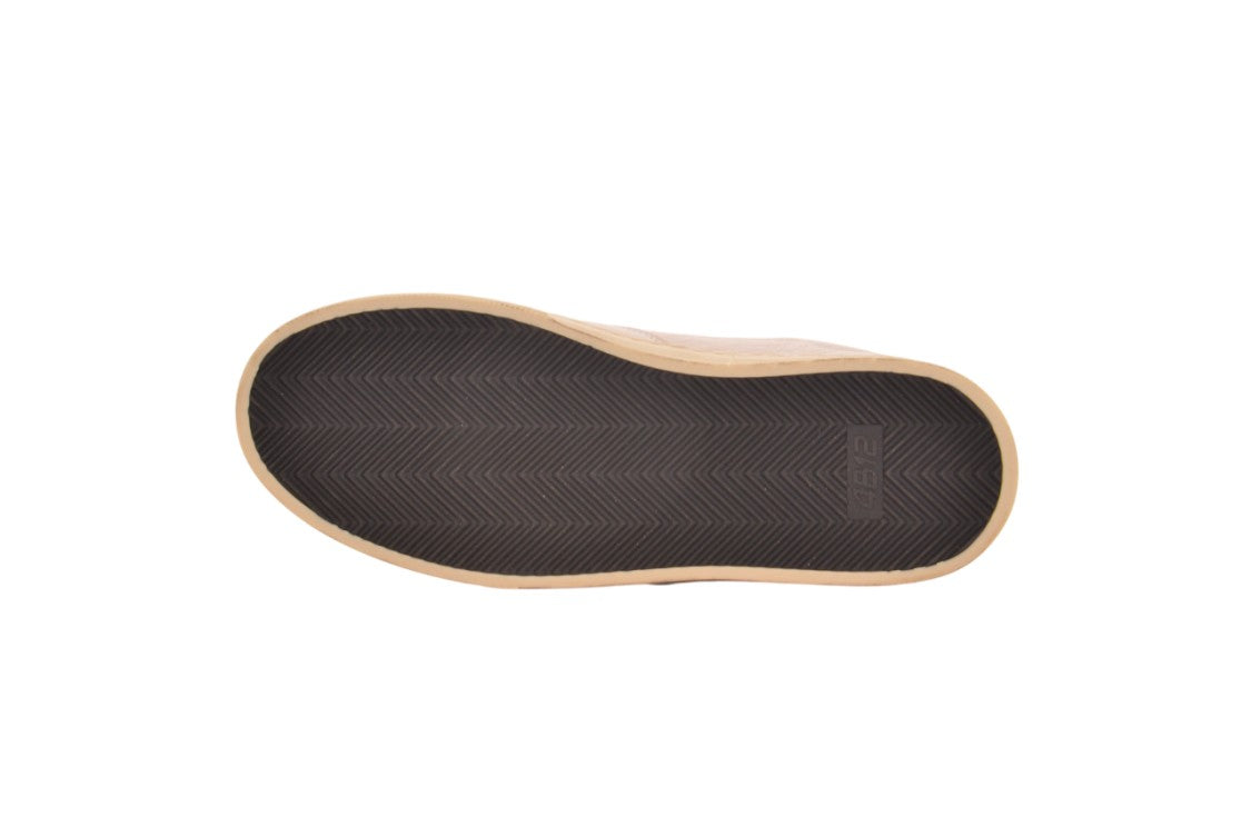 4B12 Retro White Leather Sneaker With Distressed Sole