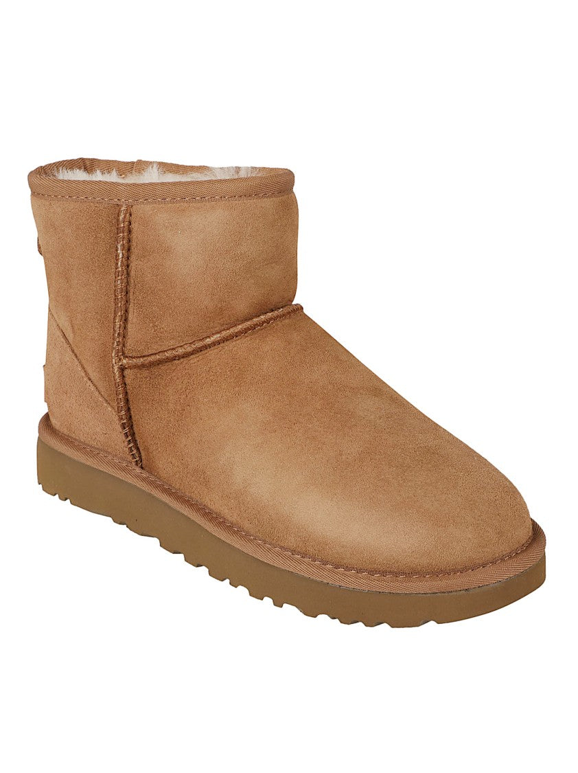 Ugg Suede Ankle Boots With Plush Shearling Lining And Textured Sole