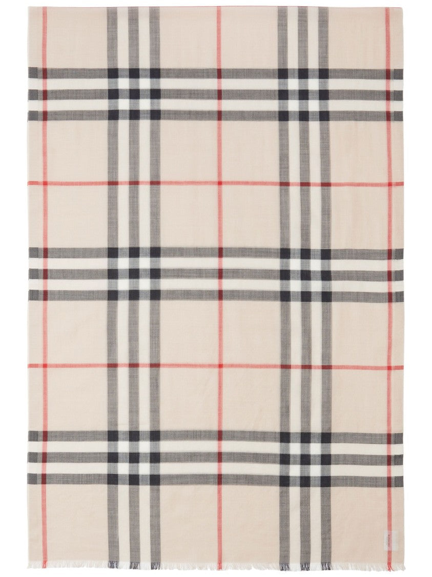 Burberry Classic Check Pattern Fringed Wool Scarf