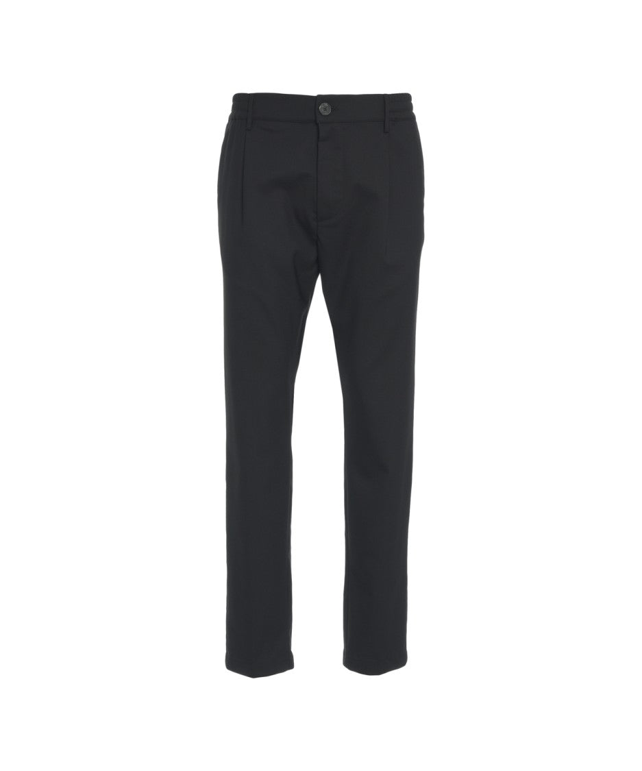 Cruna Pleated Trousers With Tailored Cut And Structured Finish