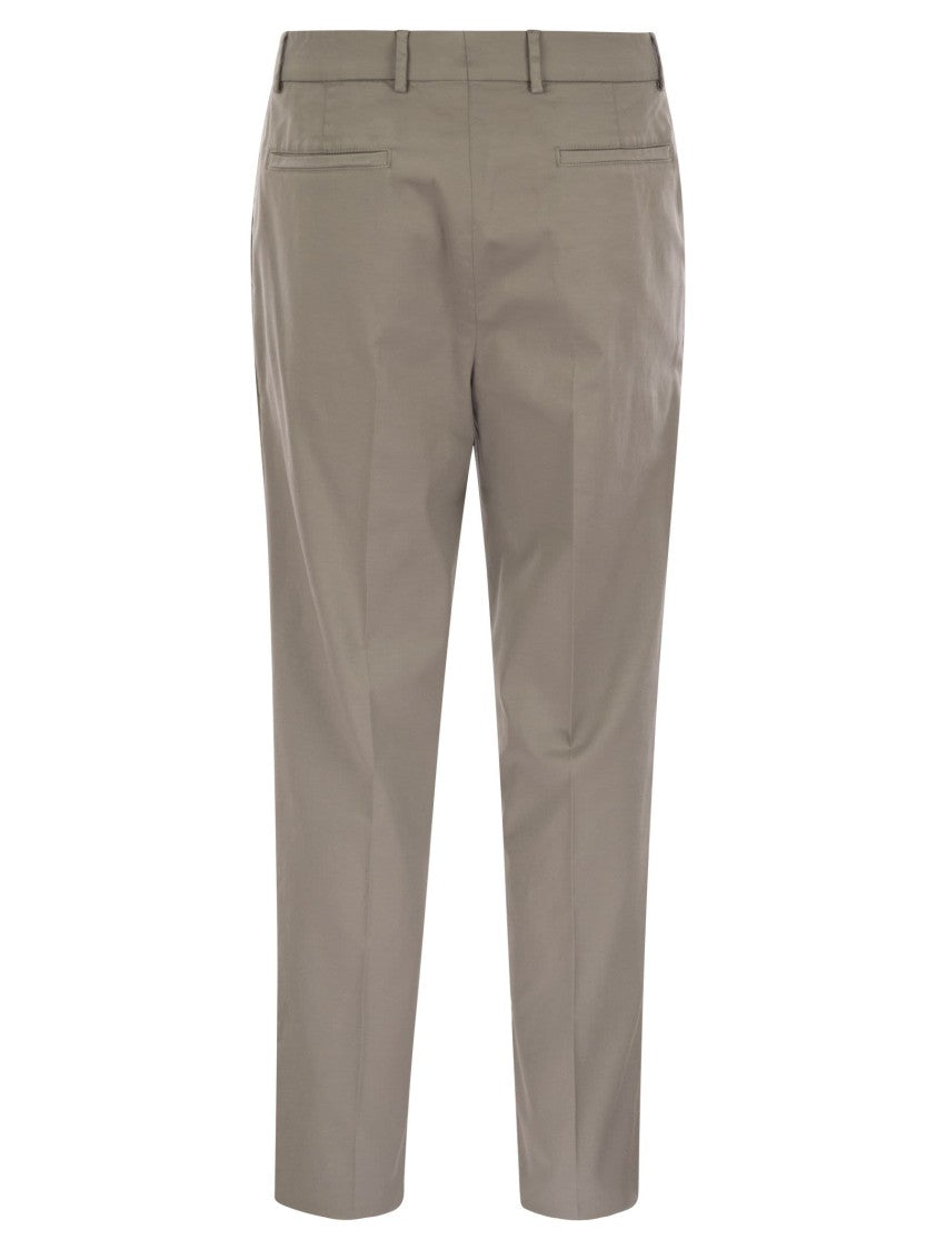 Brunello Cucinelli Garment-Dyed Leisure Fit Trousers