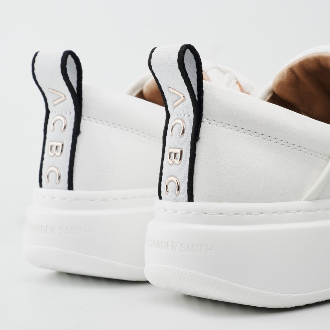 Alexander Smith White Ecowembley Sneaker With White Naplack Spur