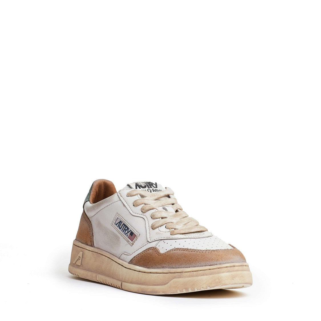 Autry Medalist Low Super Vintage Sneakers