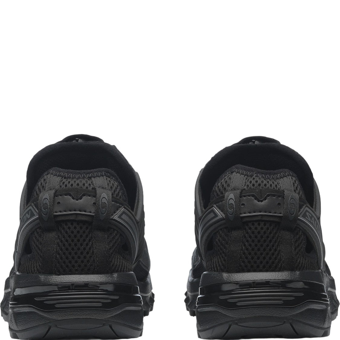 Salomon Panel-Designed Quicklace Sneakers With Rubber Sole