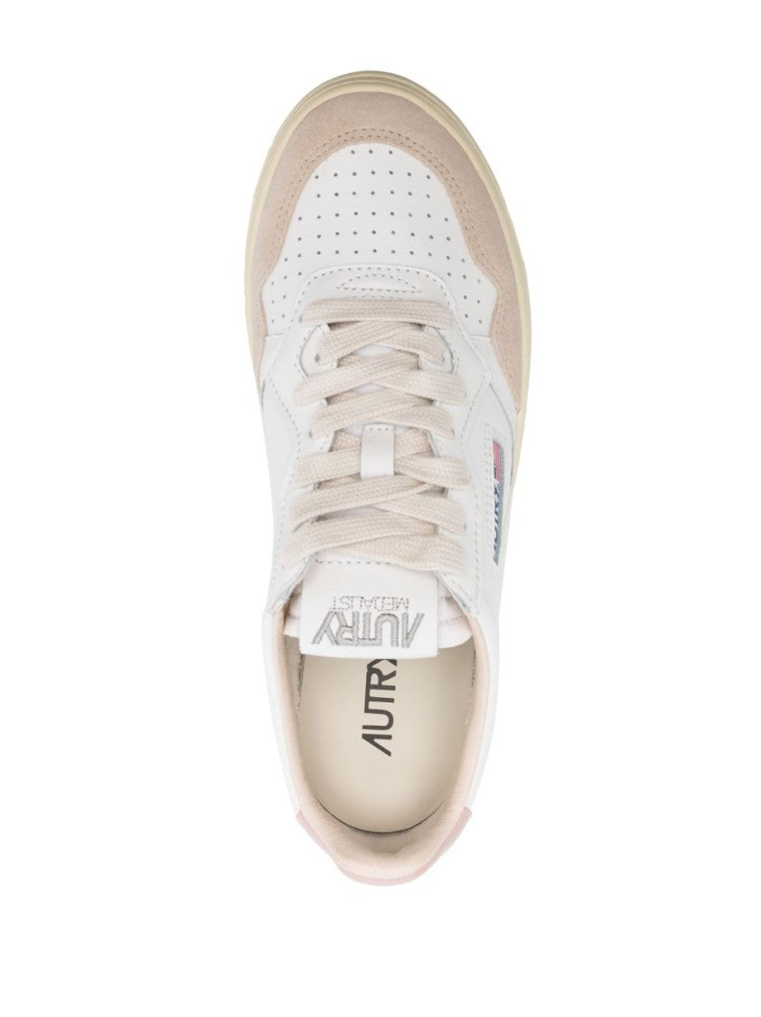 Autry Medalist Low-Top Sneakers With Matte Finish