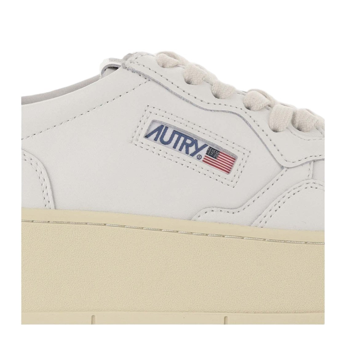 Autry Medalist Platform Low Leather Sneakers