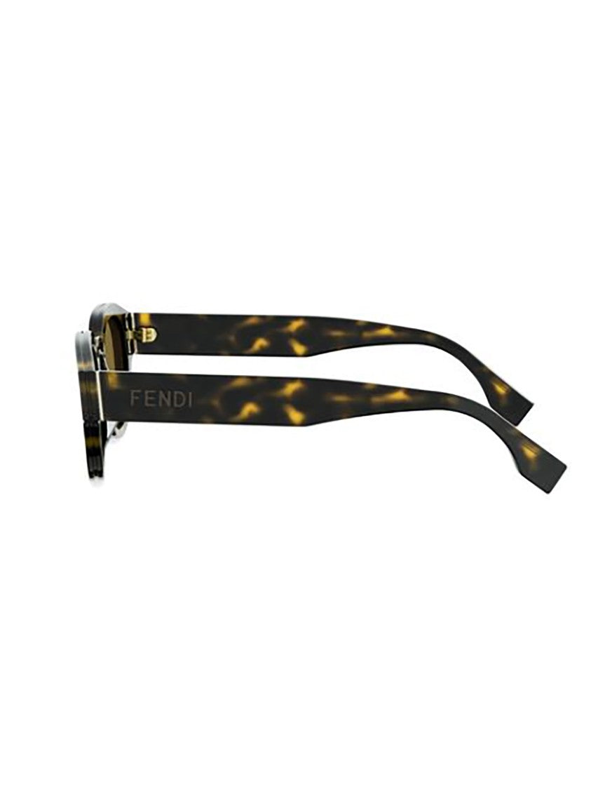Fendi Tortoiseshell Fe40182i Classic Oval Sunglasses