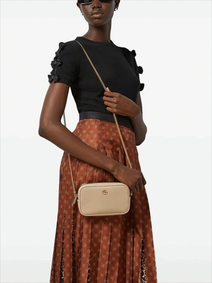 Gucci Textured Leather Shoulder Bag