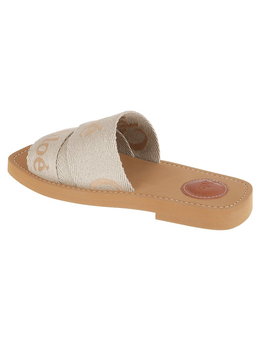 Chloé Sandals With Textured Straps