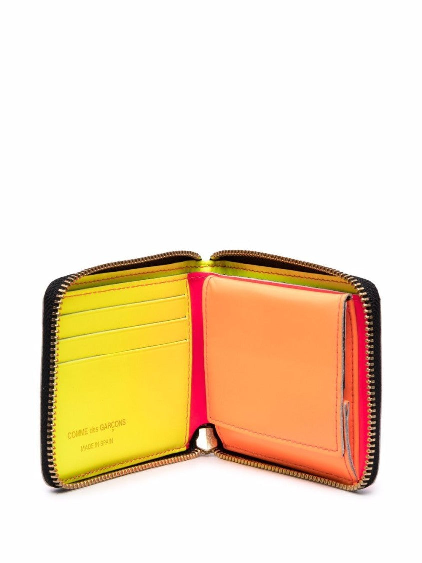 Comme Des Garçons Compact Goat Leather Wallet With Vibrant Interior
