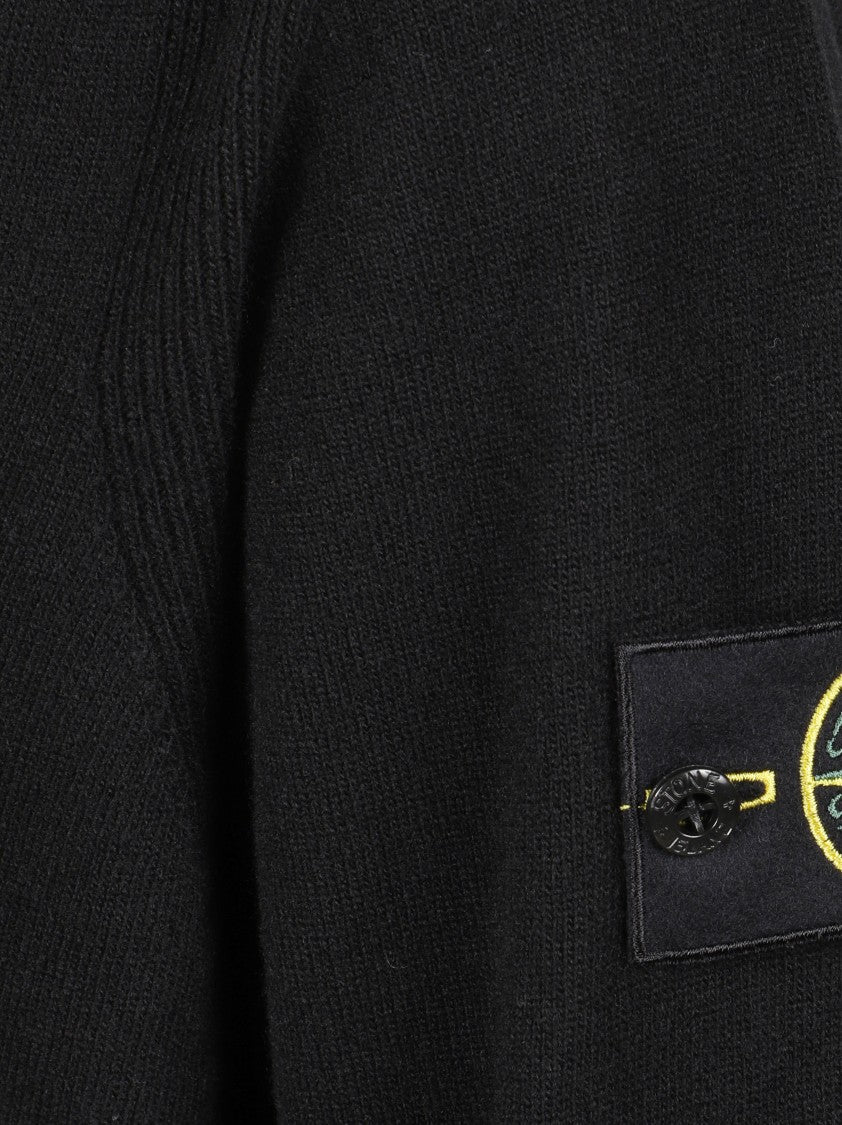 Stone Island Cardigan-Style Sweater With V-Neckline And Distinctive Logo