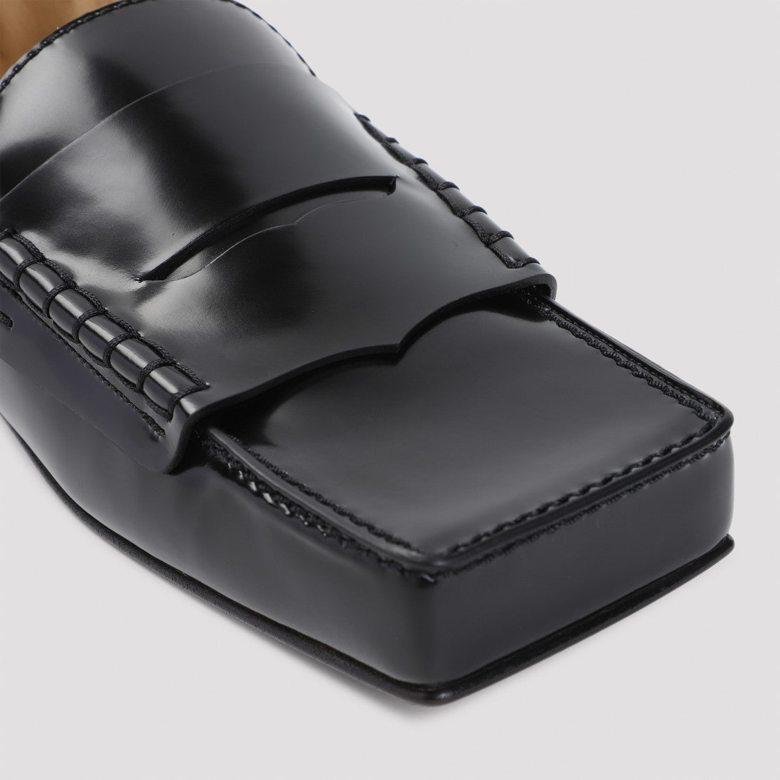 Jacquemus Black Cow Leather Les Mocassins Carre Loafers