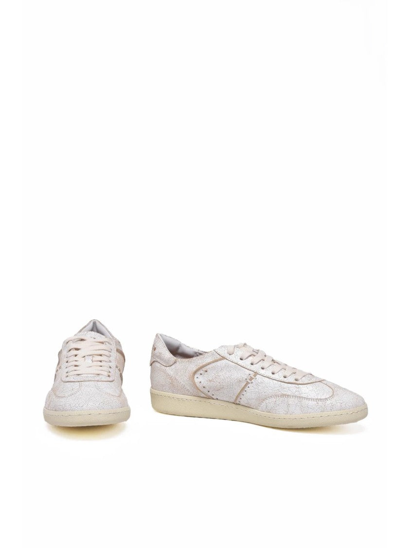 Lemargo Distressed Leather Sneakers With Vintage Aesthetic