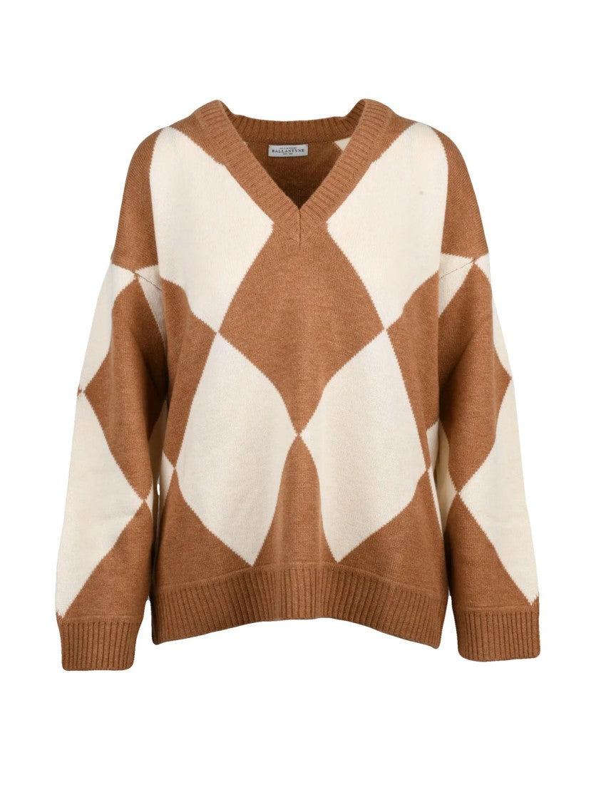 Ballantyne Bold Argyle V-Neck Sweater In 100% Wool