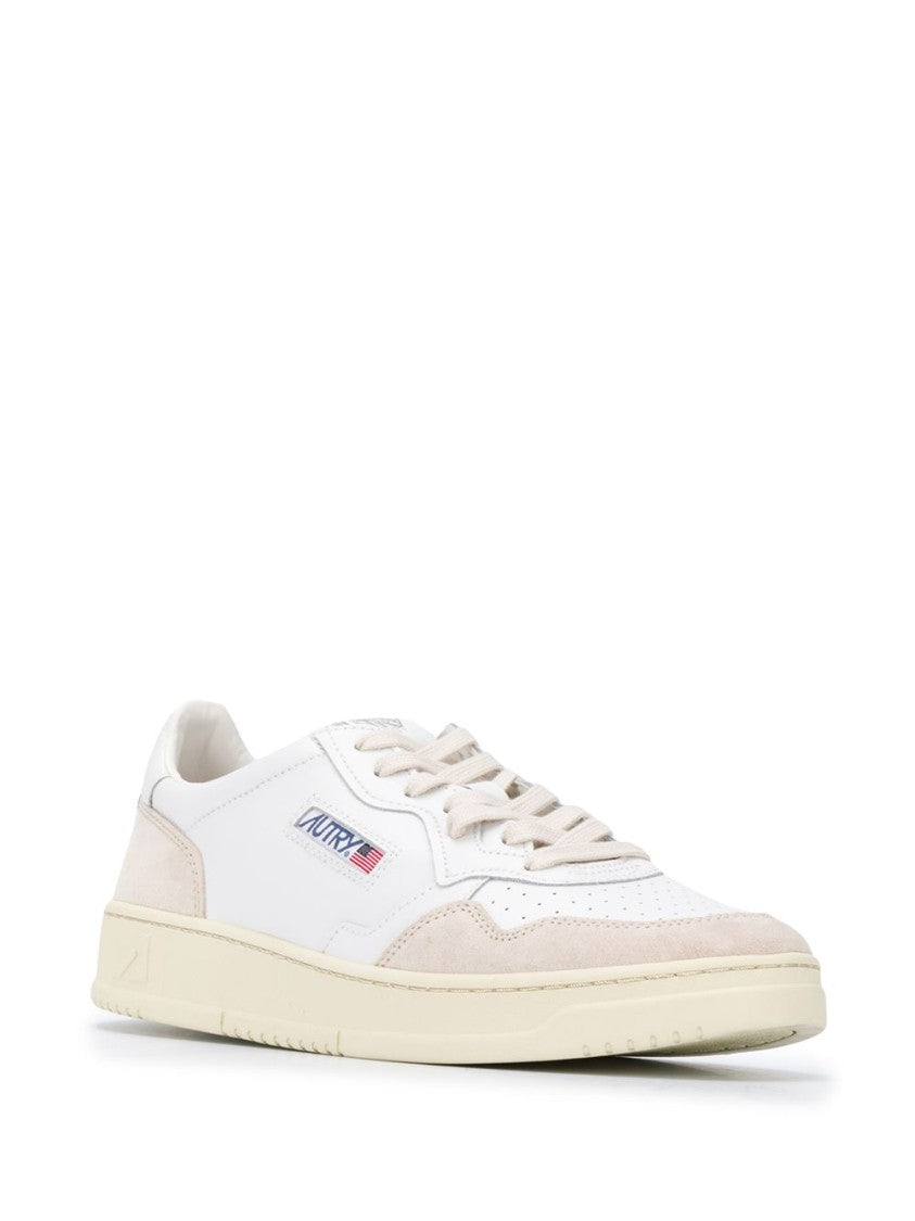 Autry Classic Low-Top White Sneakers With Textured Accents