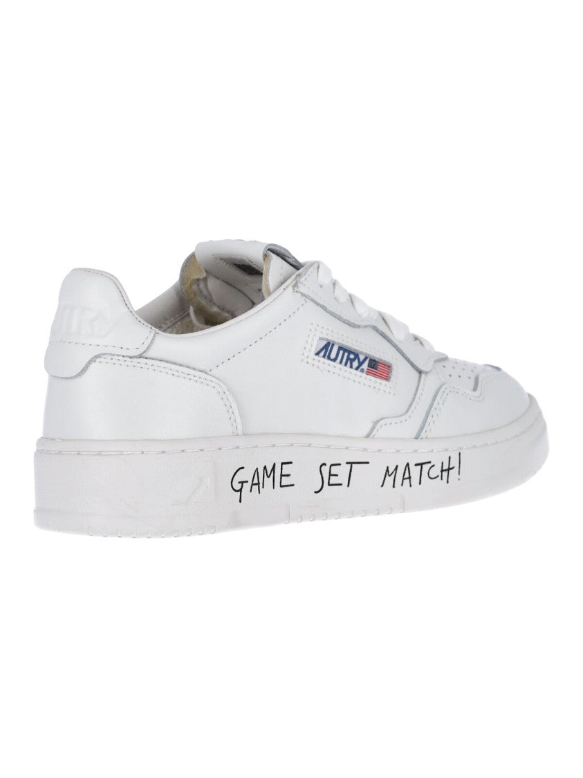 Autry White Medalist Leather Low-Top Sneakers