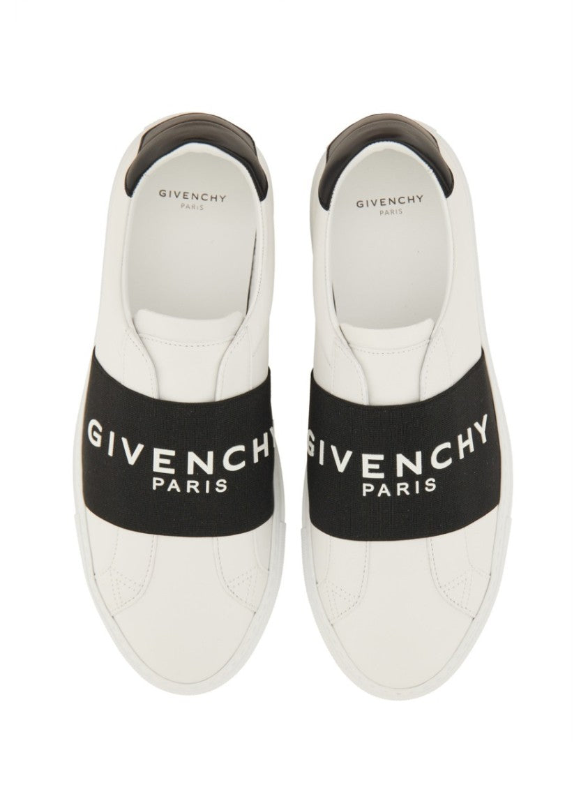Givenchy "Urban Street" Sneaker