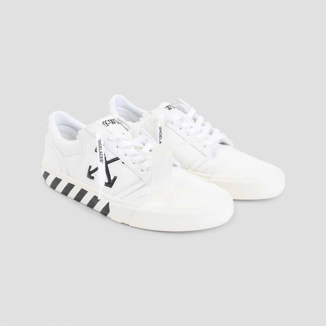 Off-White Vulc Undercut White And Black Cotton Sneakers