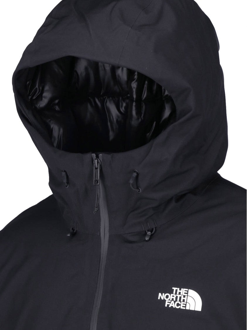The North Face Mountain Range Hooded Jacket With Full Zip Closure