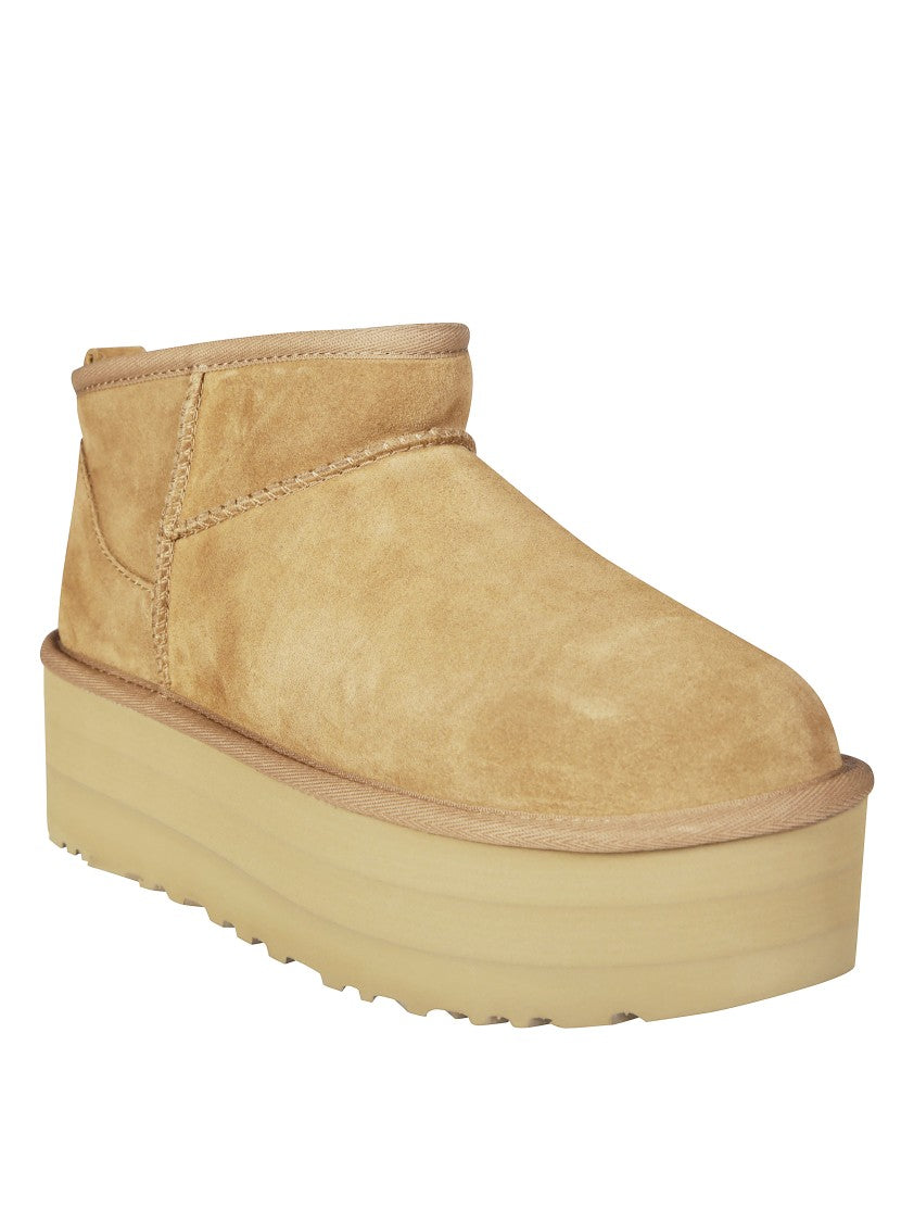 Ugg W Classic Ultra Mini Platform Low-Cut Suede Boots