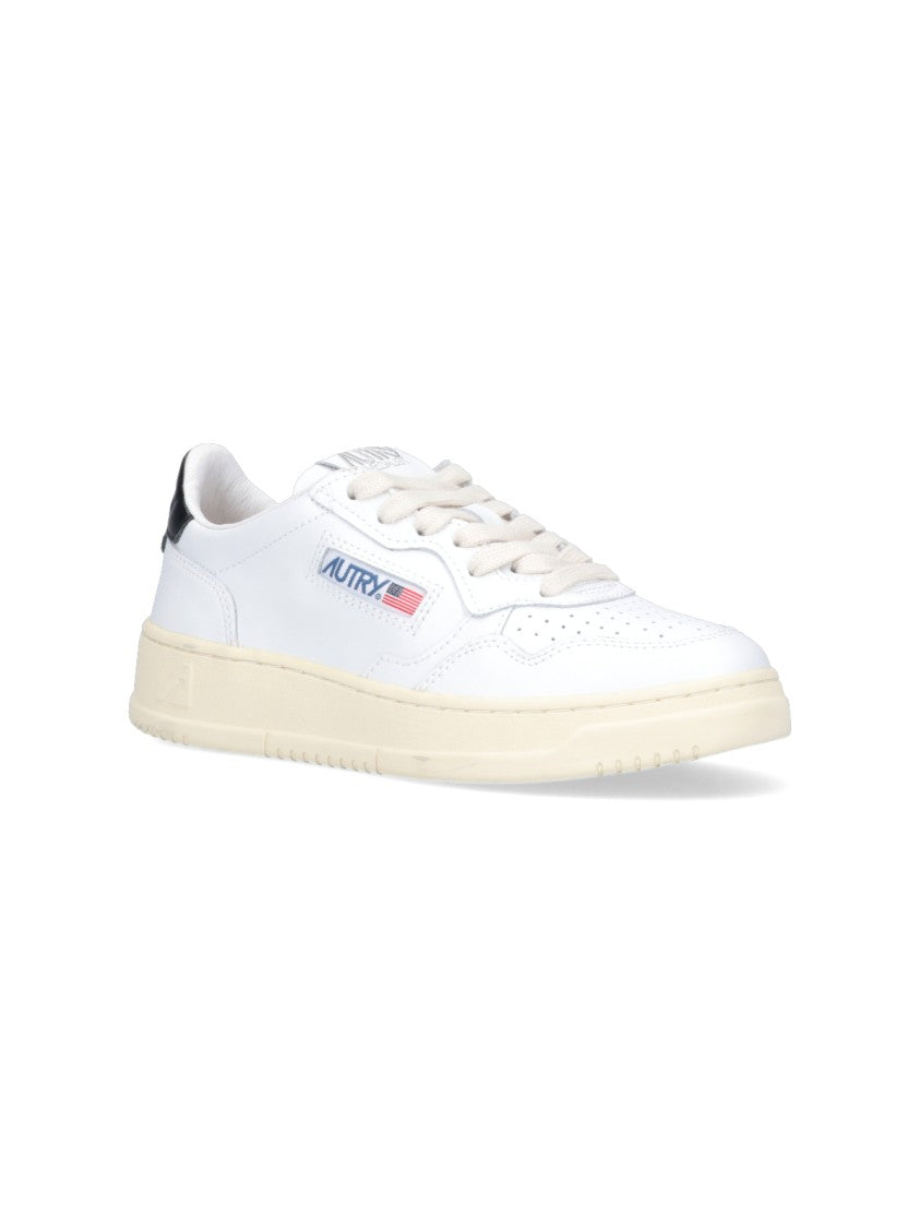 Autry White Medalist Leather Low-Top Sneakers