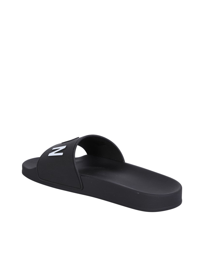 Dsquared2 Black Rubber Embossed Logo Pool Slides