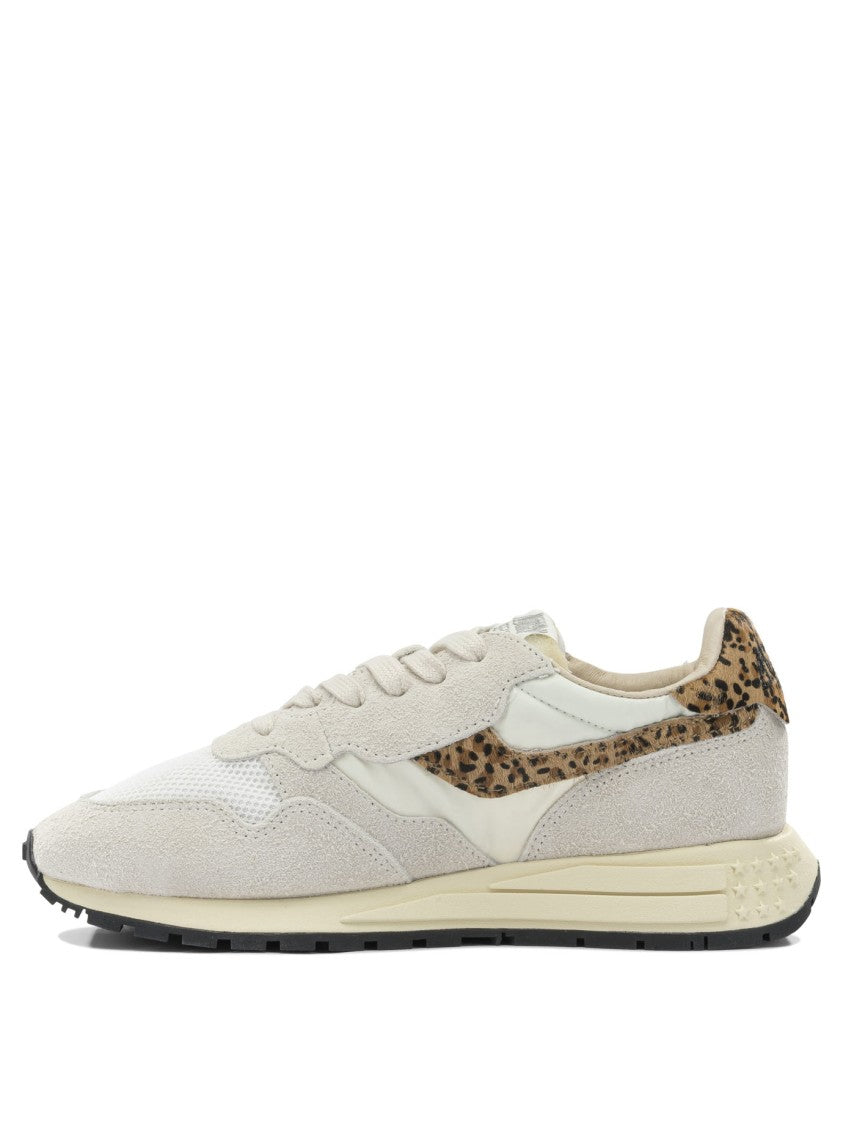 Autry Light Beige Sneakers