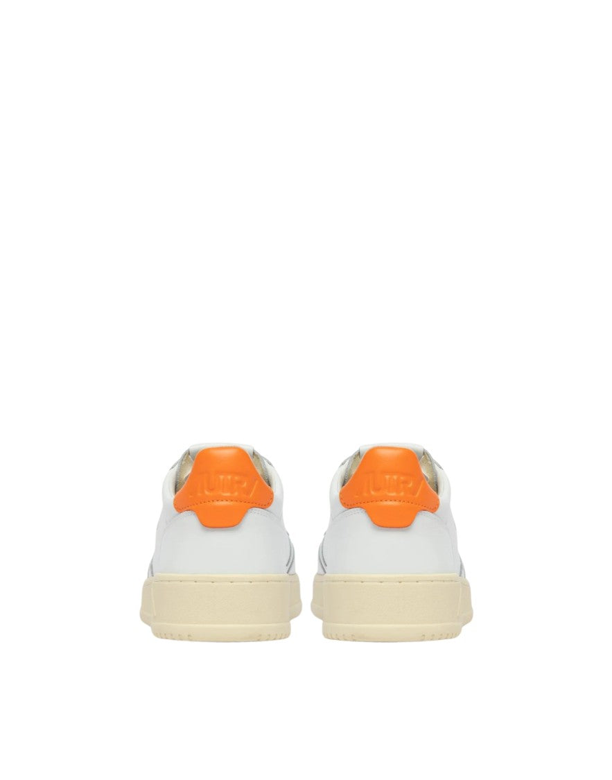 Autry Medalist Low Men’S White/Parsimmon Sneakers
