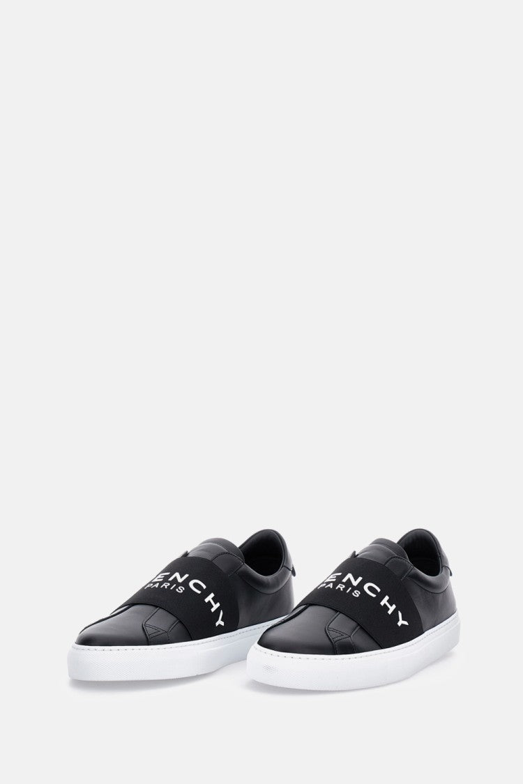 Givenchy Calfskin Leather Sneakers With Printed Logo And Contrasting Sole