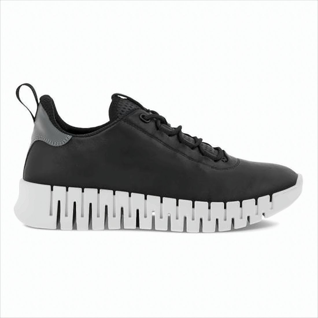Ecco Sleek Minimalist Sneakers With Distinctive Segmented Sole