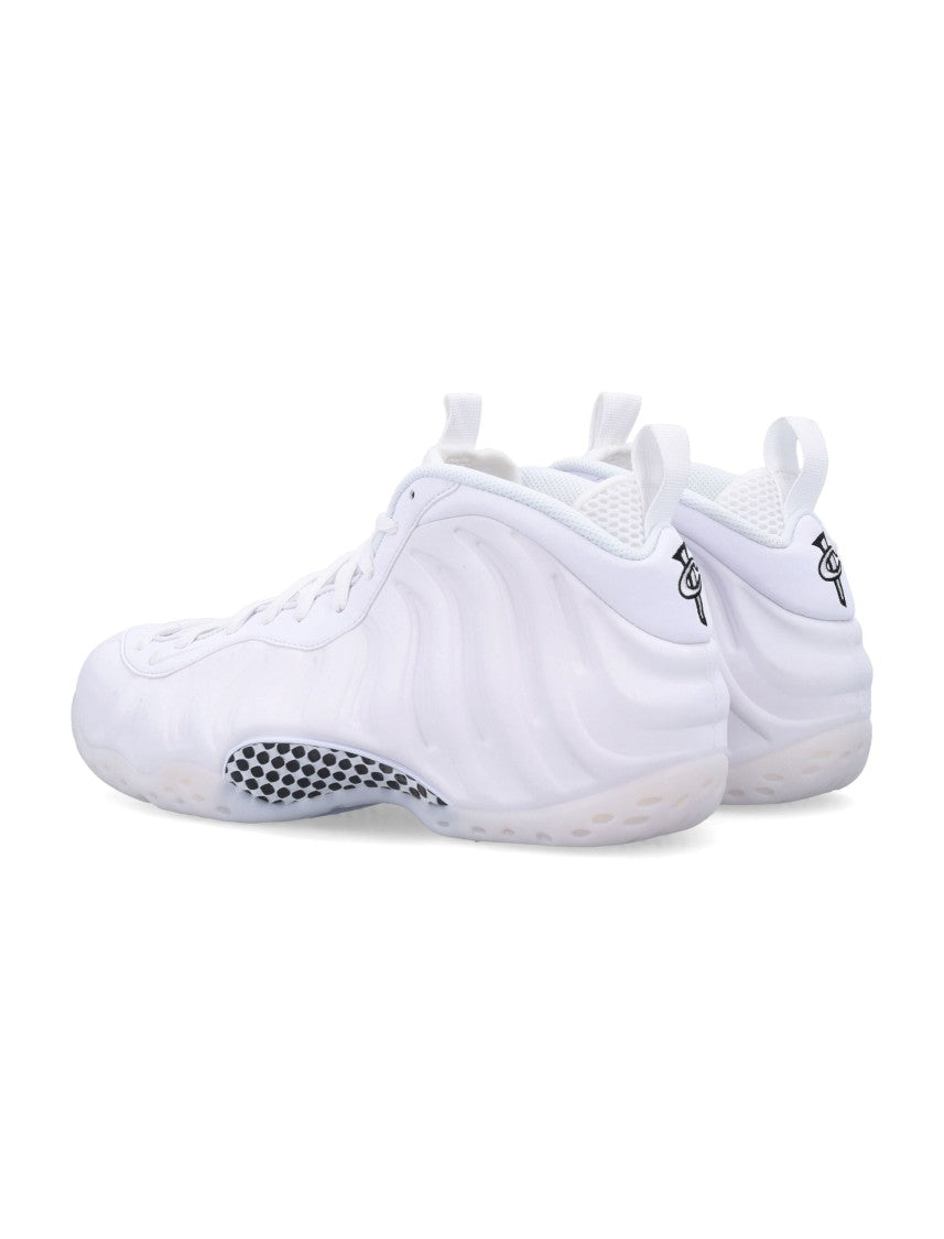 Nike Air Foamposite One Sneakers