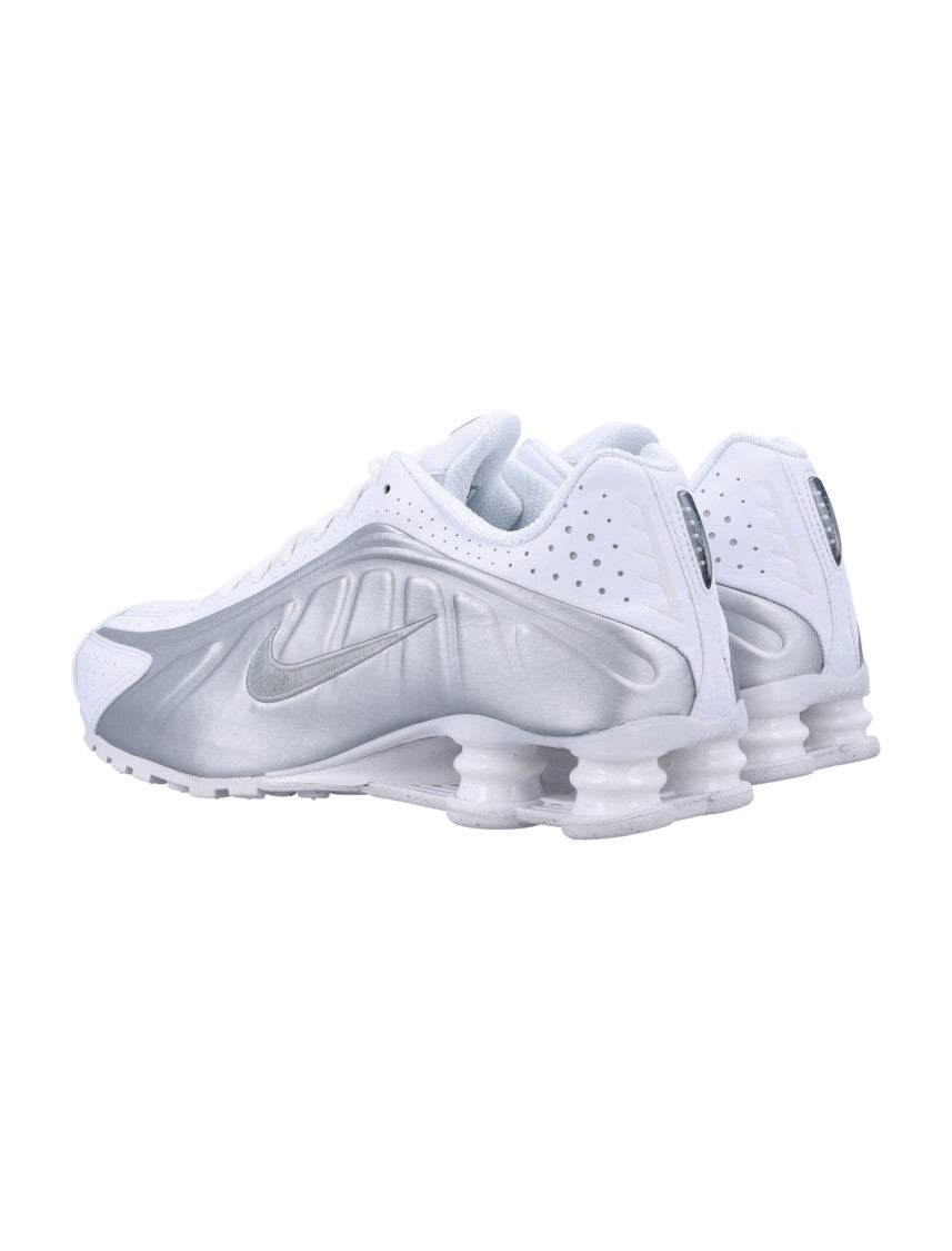 Nike Shox R4 Aerodynamic White Sneakers