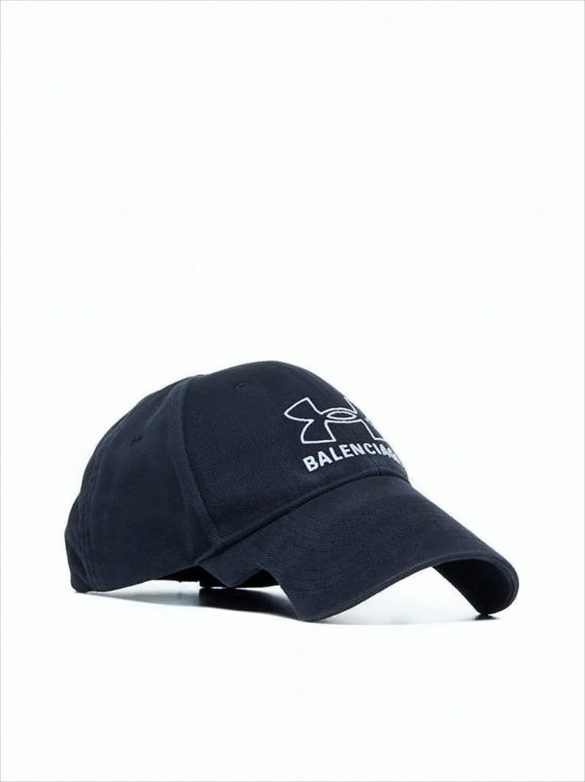 Balenciaga Classic Six-Panel Baseball Cap With Bold Logo Design