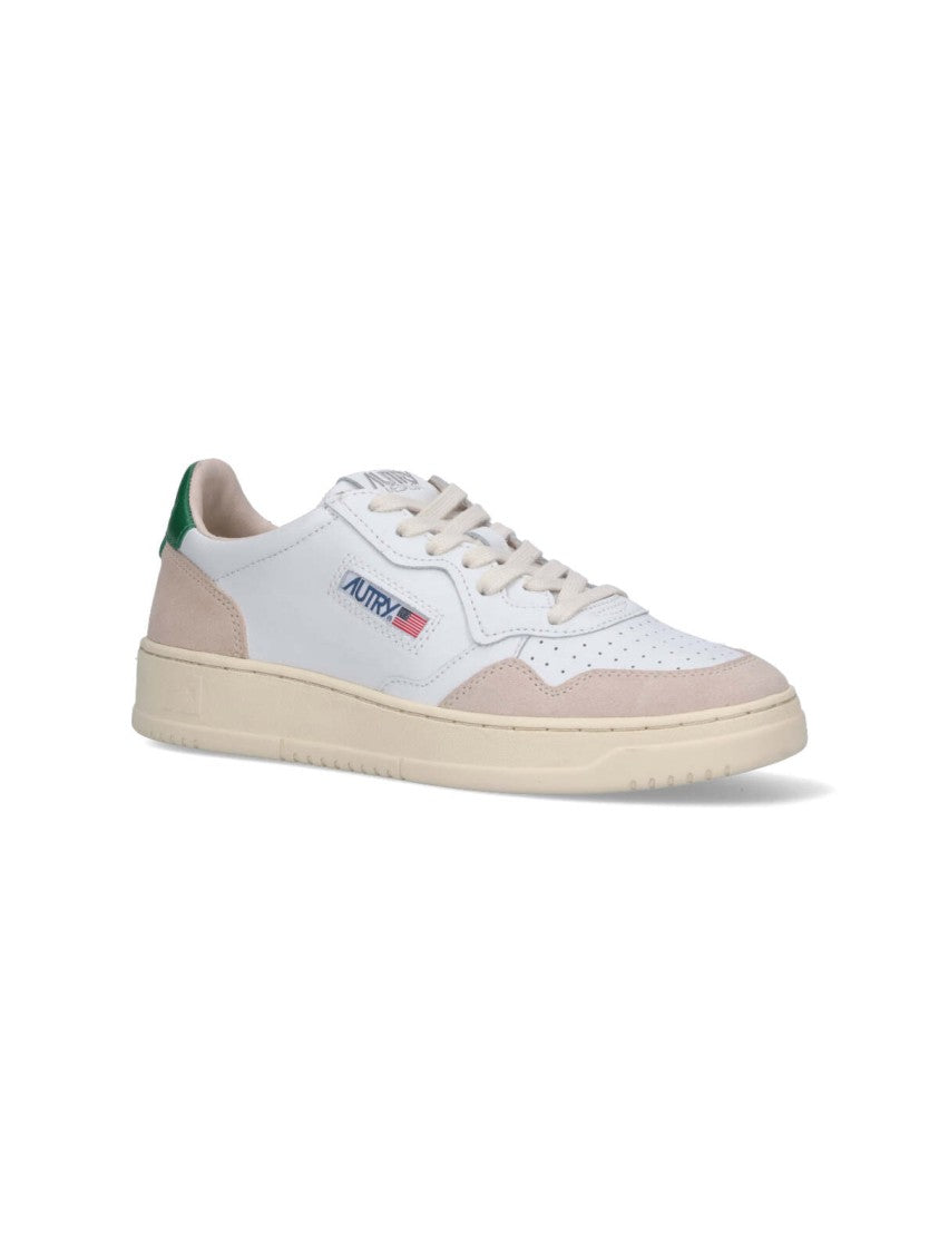 Autry "Medalist" Low Sneakers, In White Leather