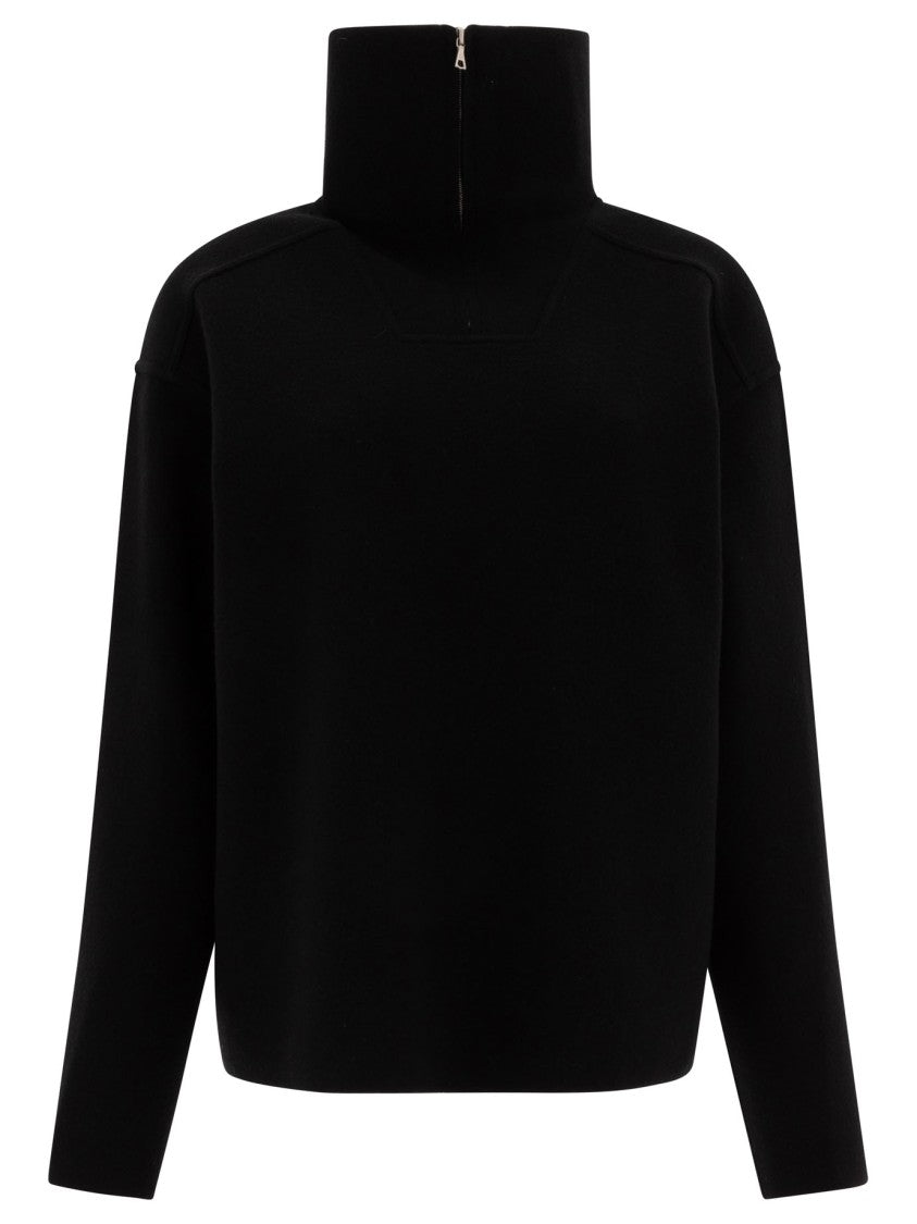 Auralee Structured Collar Knitwear With Boxy Silhouette