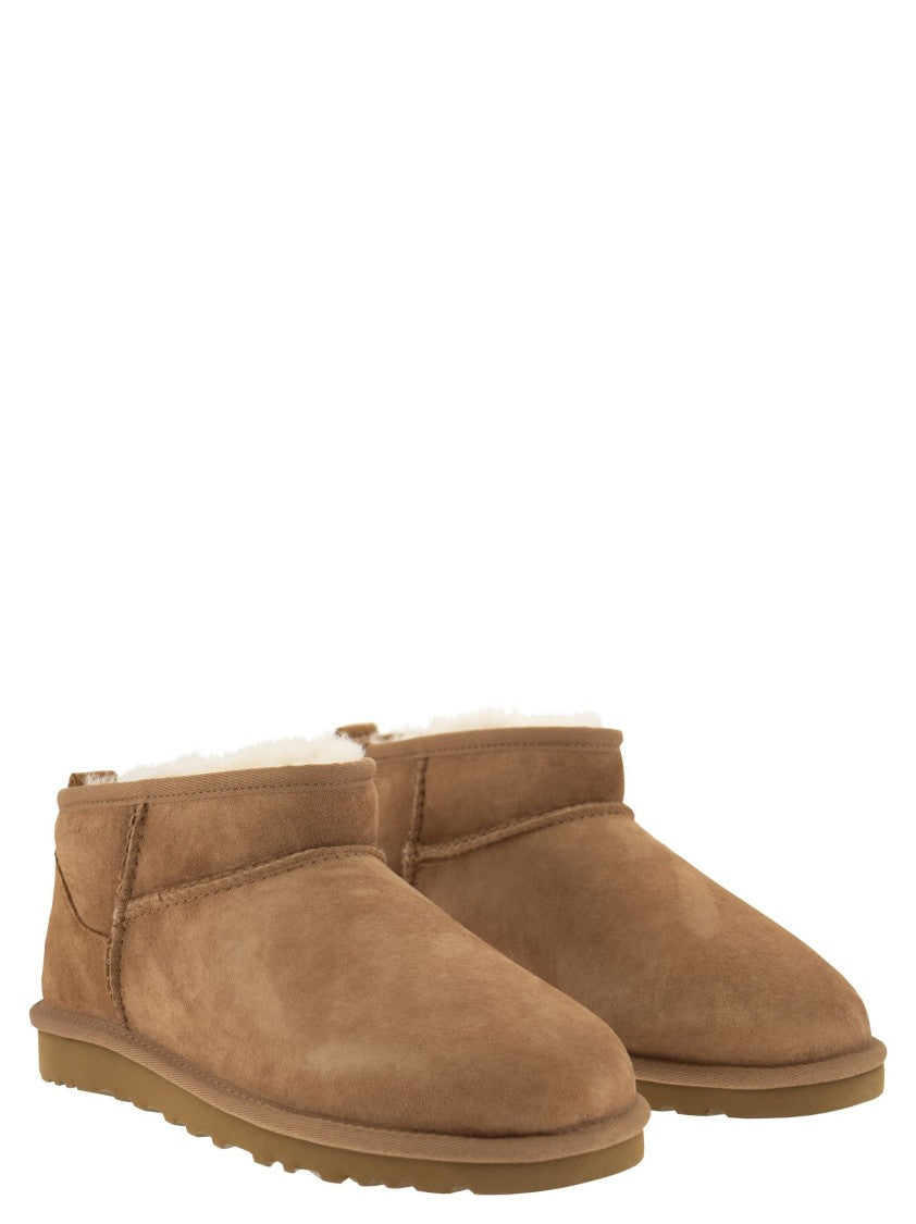 Ugg Classic Ultra Mini - Sheepskin Boot
