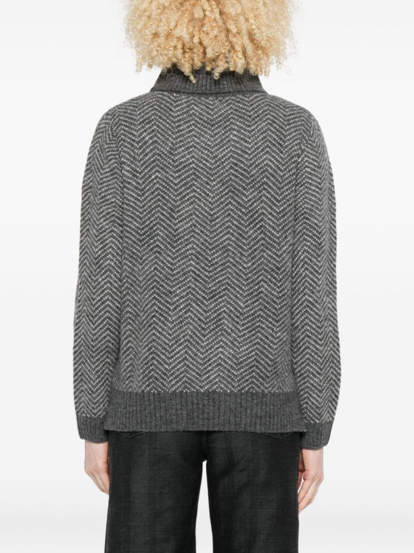 Yerse Textured Chevron Knit Grey Sweater With High Turtleneck