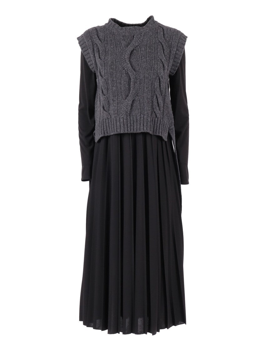 Max Mara Sleek Black Jersey Midi Dress With Fitted Silhouette