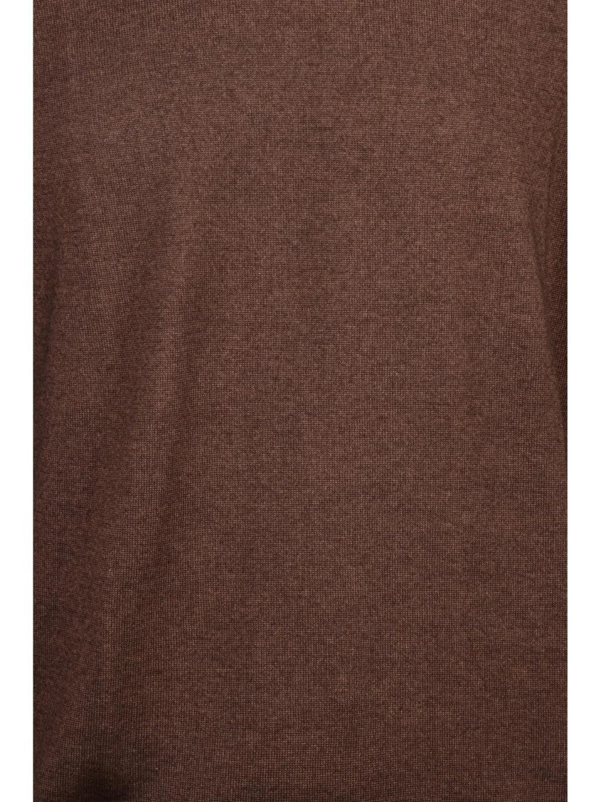 Fama Fama Merino Wool Pullover With Classic Crew Neck Design